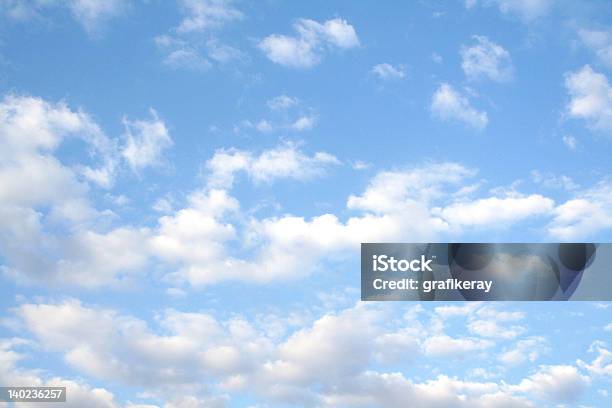 Niebo I Chmury - zdjęcia stockowe i więcej obrazów Bez ludzi - Bez ludzi, Biały, Chmura