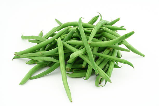 haricots verts français - green bean photos et images de collection