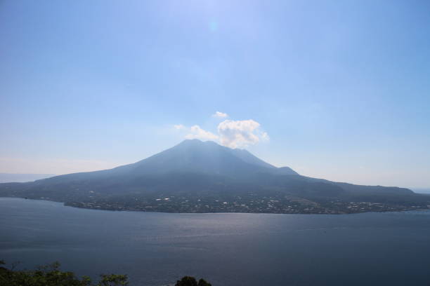 istock Scenery of Sakurajima raising white eruption 1402372573