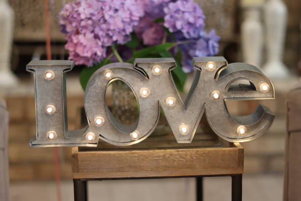 istock Love sign for wedding shower 1402392646