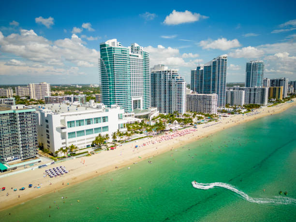 istock Aerial drone photo Hallandale Beach circa 2022 1402400769