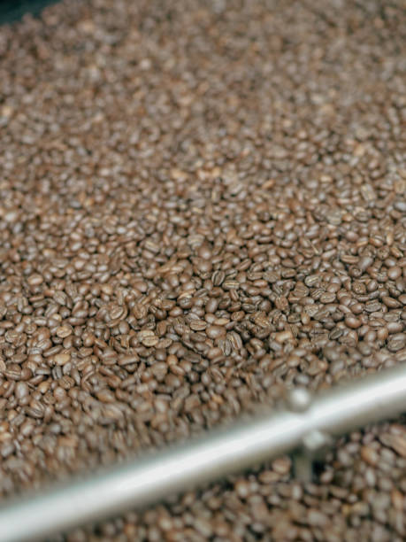 istock special blend organic roasted coffee beans 1402412474