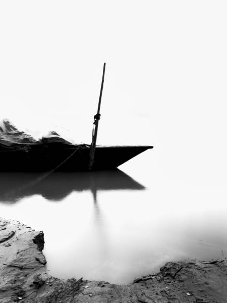 istock A Boat standing by the River Bank 1402446578