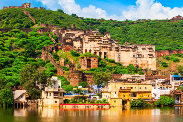 istock Garh Palace in Bundi, India 1402458281