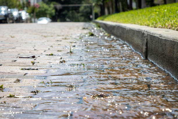 istock Water runoff after a rain storm 1402506738