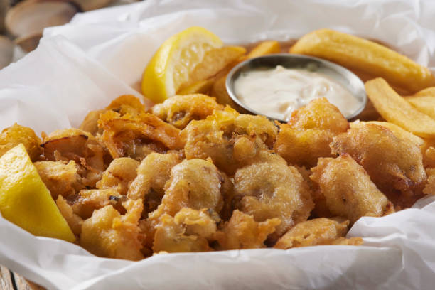 istock Fried Whole Belly Clams 1402520222