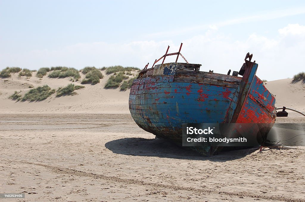shipwreck am Strand - Lizenzfrei Fotografie Stock-Foto
