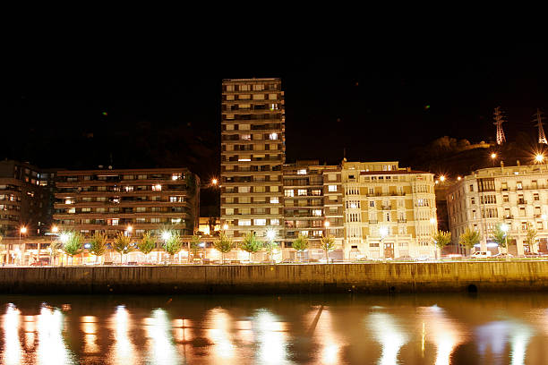 istock Night scene from Bilbao, spain 140254418