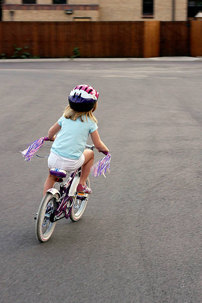 istock bike rider 140254681