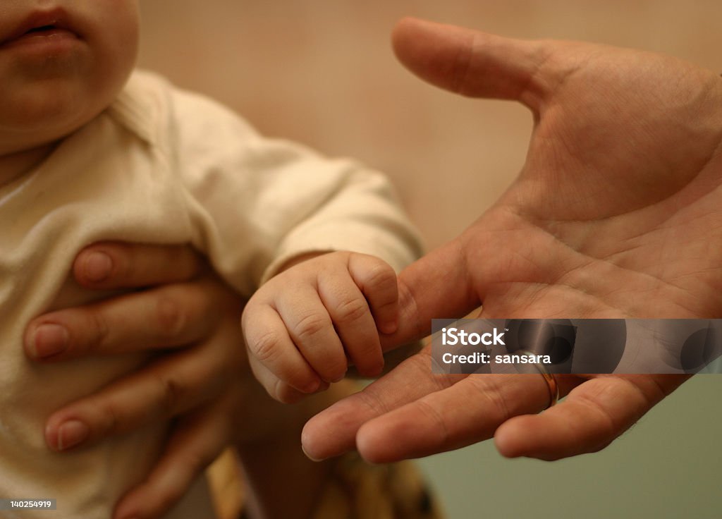 Le mani - Foto stock royalty-free di Madre