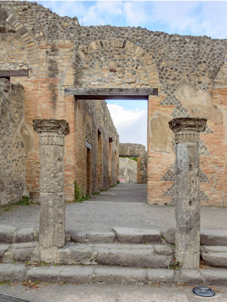 istock Ruines of Pompeii 1402562788