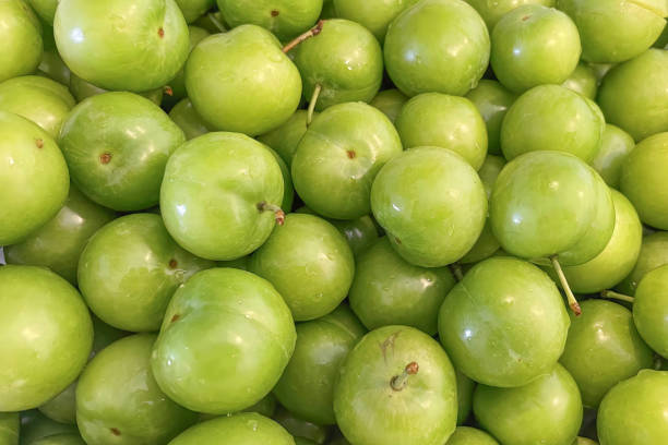 istock green plum ready to eat close up 1402574076