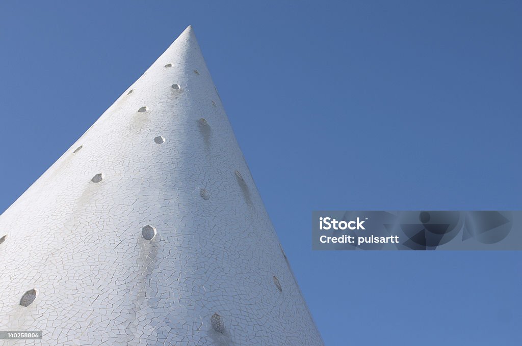 Cono de trencadis blanco - Foto de stock de Abstracto libre de derechos