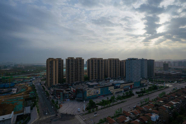 istock Modern residence at sunrise 1402590009