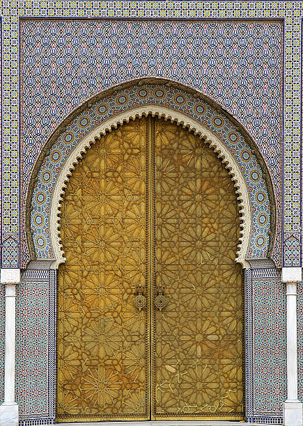 moroccan entrada (3 - bronze decor tile mosaic - fotografias e filmes do acervo