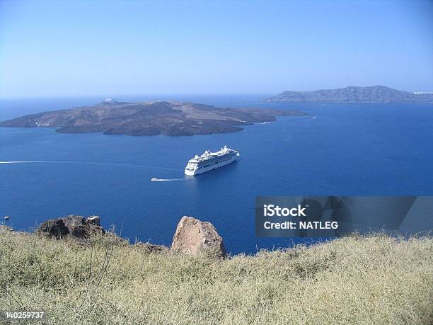Cruiseship でバルカンサントリーニ - Horizonのストックフォトや画像を多数ご用意 - Horizon, ギリシャ, ギリシャ文化