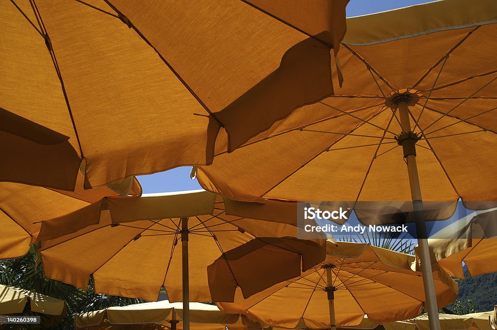 Parasolka od słońca 3 - Zbiór zdjęć royalty-free (Bez ludzi)