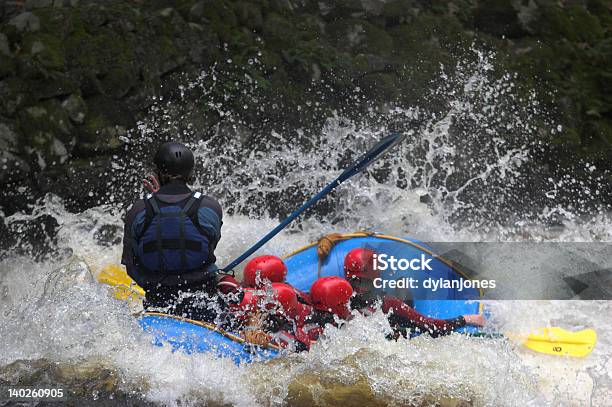 Foto de Splash Down Rafting Água Branca e mais fotos de stock de Liderar - Liderar, Cascata, Rio