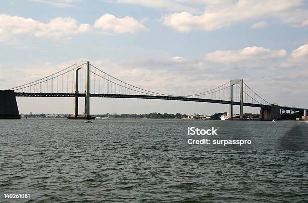 Photo libre de droit de Prenez Throgs Neck Bridgenew York banque d'images et plus d'images libres de droit de Throggs Neck Bridge - Throggs Neck Bridge, Acier, Architecture