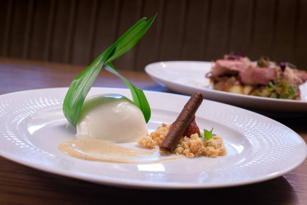 istock Vanilla ice-cream with biscuit - fine dine dessert 1402623531