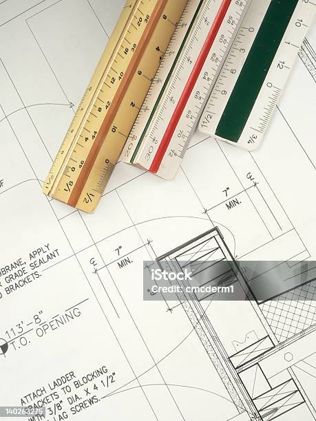 Scale Di Disegno E Pianificazione - Fotografie stock e altre immagini di Ampliamento di una casa - Ampliamento di una casa, Architettura, Attrezzatura