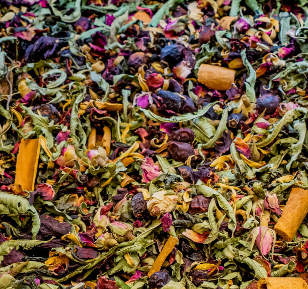 istock Ottoman tea on the market 1402652585