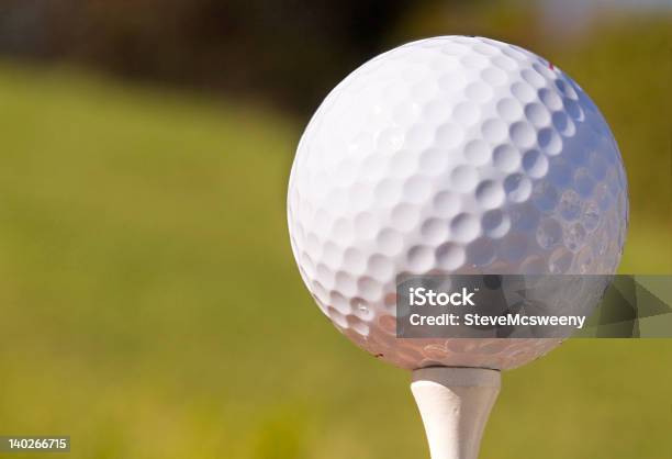 Juegue Golf Foto de stock y más banco de imágenes de Actividades recreativas - Actividades recreativas, Aire libre, Arte cultura y espectáculos