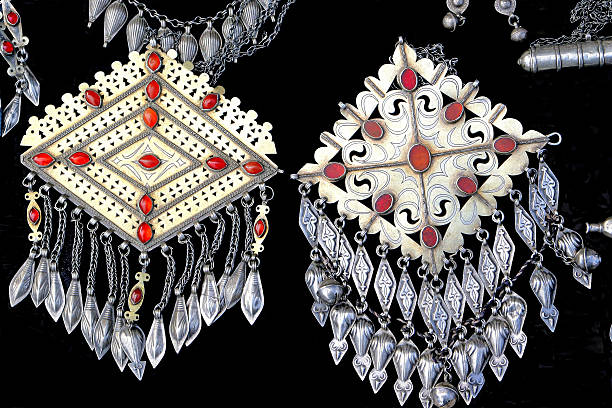 istock Woman jewelry2 140267445