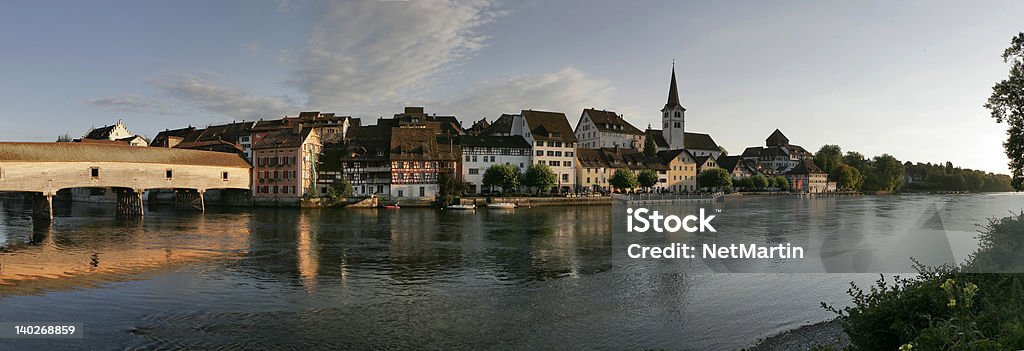 Panorama von Diessenhofen (Rhein, Schweiz - Lizenzfrei Abenddämmerung Stock-Foto