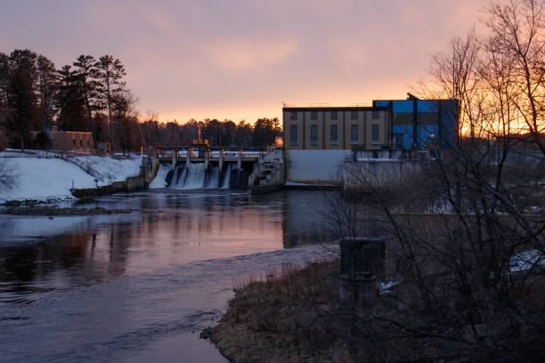 istock Sylvan Lake Dam, Grand Rapids, Minnesota at sunset 1402696116