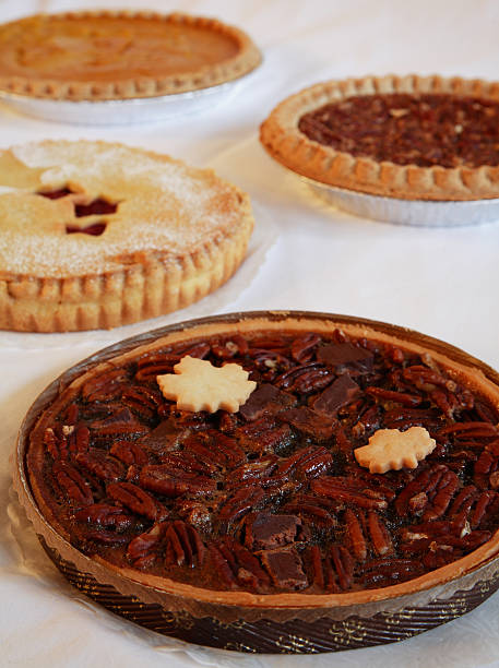 istock Four Seasonal Pies 140269666