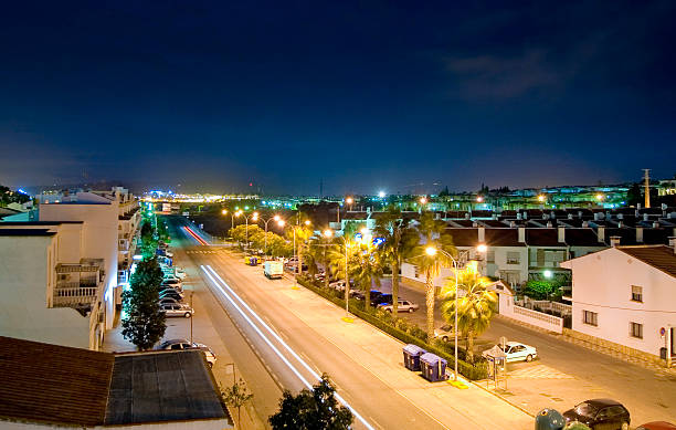 istock noght street 140269954