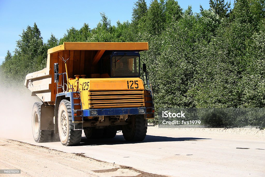Górnictwo Ciężarówka 2 - Zbiór zdjęć royalty-free (Bez ludzi)