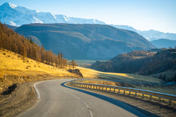 Chuysky tract is Mountain road with beautiful views in Altai, Russia Chuysky tract is Mountain road with beautiful views in Altai, Russia. High quality photo western siberia stock pictures, royalty-free photos & images