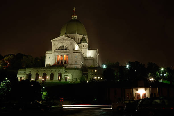 Saint Joseph's Oratório noite Tiro - fotografia de stock