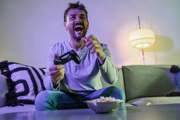 istock Cozy video game night at home 1402728885