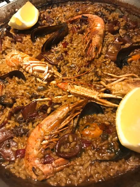 istock It's paella I ate in Spain 1402747328