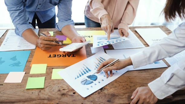 istock Startup teamwork diversity and Inclusion concept : Business Team Coworker working planning with colleague in office. 1402764436