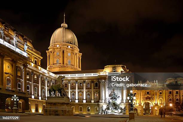 ブダペストで冬の城 - まぶしいのストックフォトや画像を多数ご用意 - まぶしい, イルミネーション, カラフル