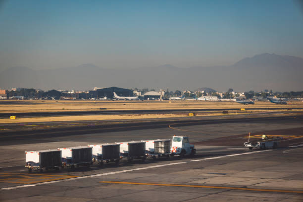 No plane on the airport runway at Mexico city airport.
