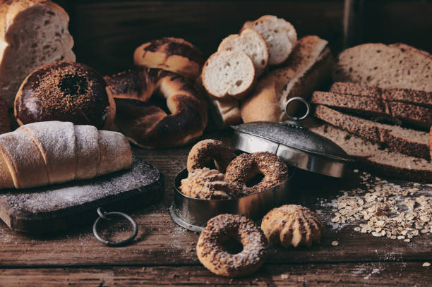 istock Mix of freshly baked bread and pastry 1402856437