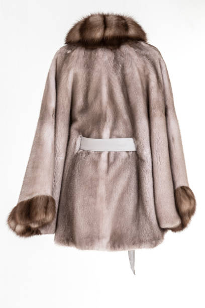 istock Expensive fur coats collection on a mannequin. 1402857657
