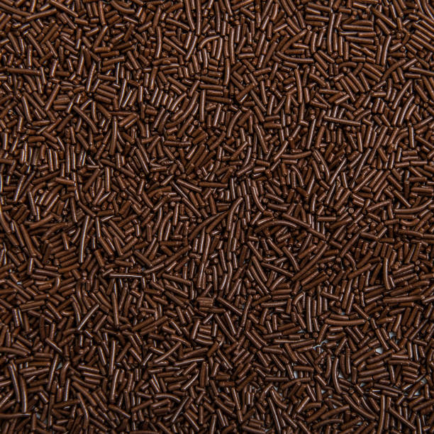 chocolate sprinkles - confeito colorido para bolos imagens e fotografias de stock