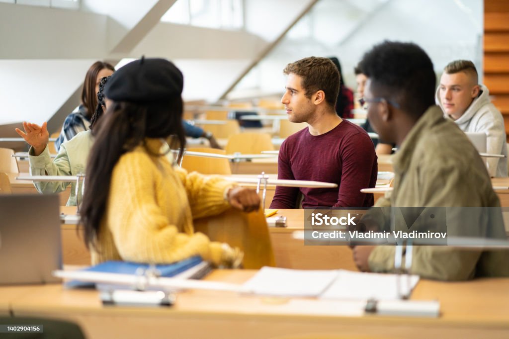Students In Discussion Students Having A Discussion In The Classroom Stock Photo - Download ...