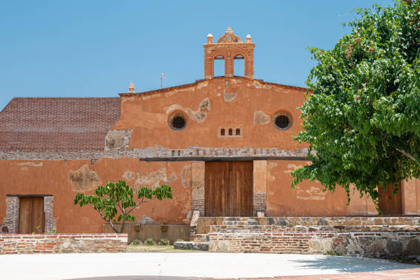 San Jose Hidalgo, Santa Maria Atzompa, Oaxaca, Oaxaca San Jose Hidalgo, Santa Maria Atzompa, Oaxaca, Oaxaca- May 22, 2022: Facade of Ex Hacienda San Jose at sunny day in San Jose Hidalgo, Santa Maria Atzompa, Oaxaca, Oaxaca santa maria atzompa stock pictures, royalty-free photos & images