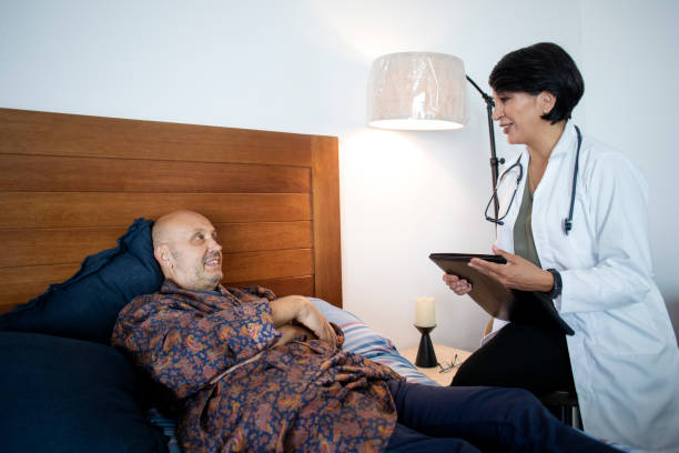 istock medical visit at home 1402925204