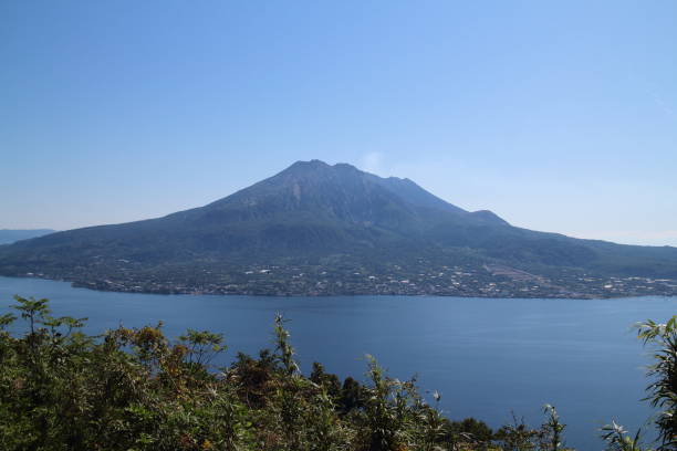 istock Autumn scenery of Sakurajima 1402952649