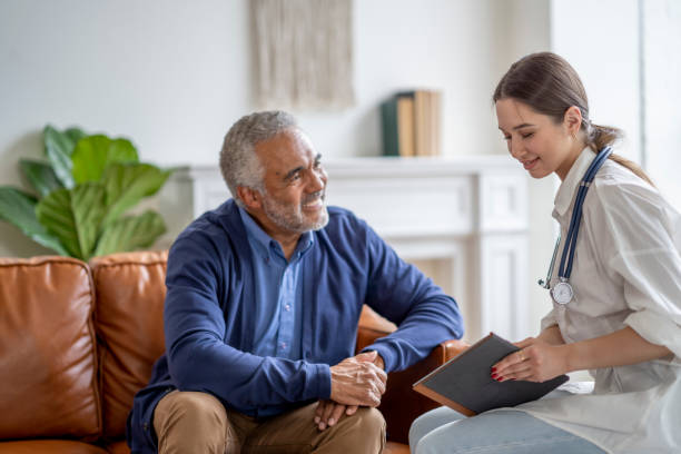istock Senior Receiving Homecare 1402962404