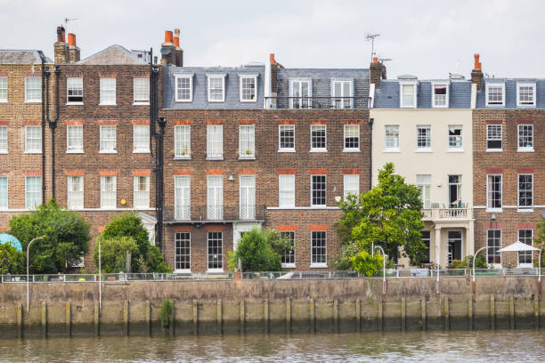 istock Hammersmith Terrace, riverside terraced houses in Hammersmith, London 1403022108