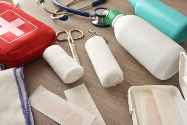 istock Hospital emergency rapid assistance portable medical equipment on table elevated 1403069580